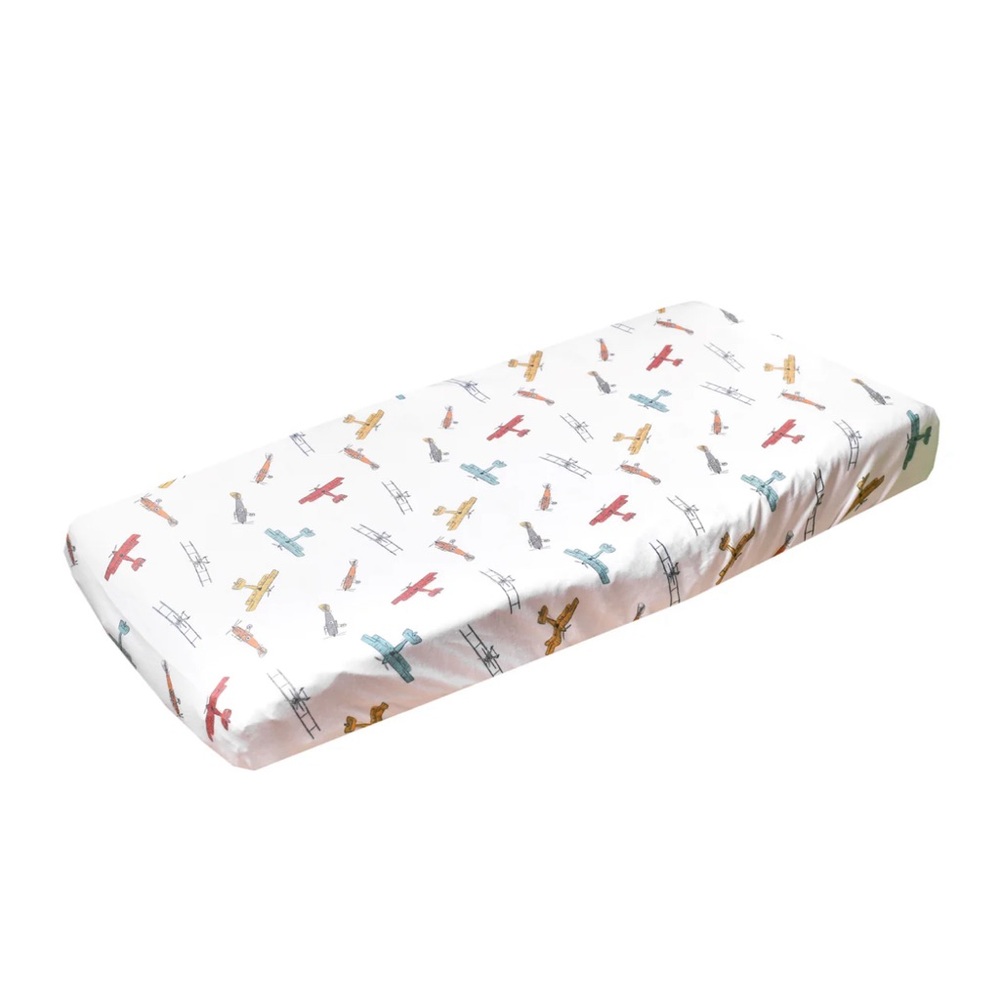 Airplane Print Crib Sheet - White with Multicolor Planes